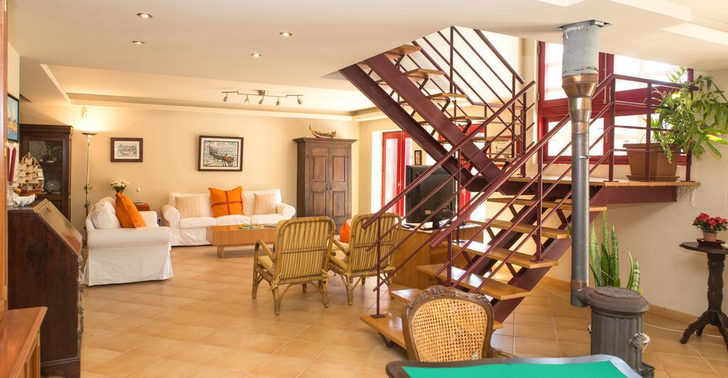 Casa Palheiro Amarelo Da Biarritz Βίλα Costa Nova Εξωτερικό φωτογραφία